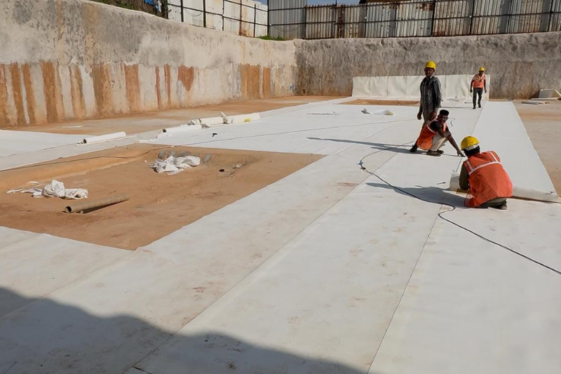 Retaining wall protection work