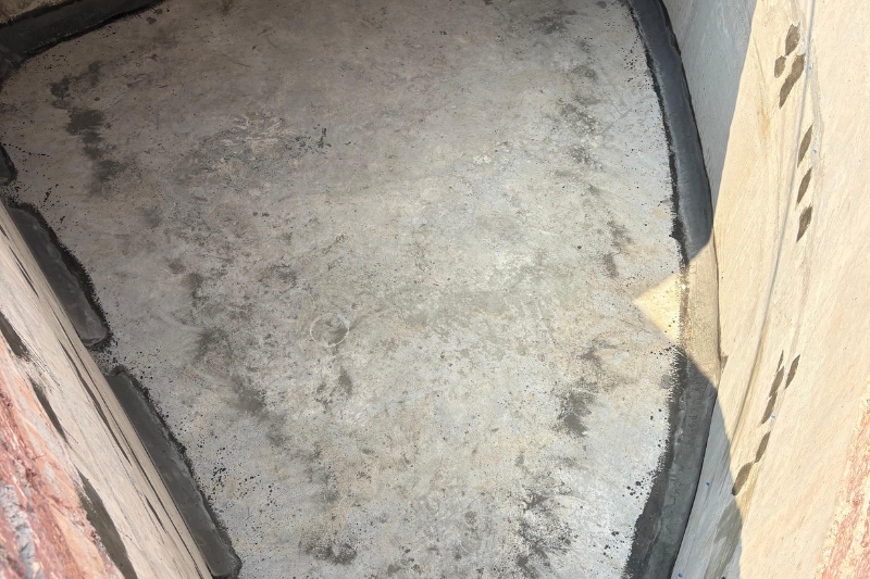 Water tank and treatment plant protection